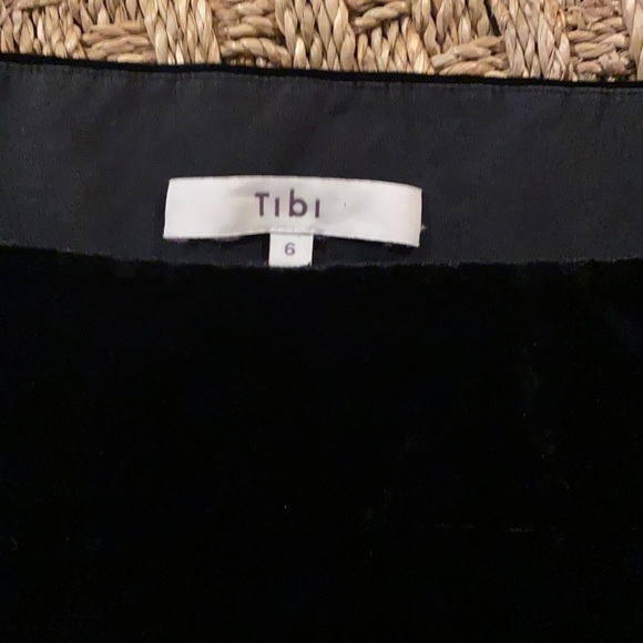 Tibi Off shoulder velvet top black sz S - Picture 4 of 5